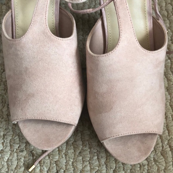 Cute heels!! - Picture 5 of 5